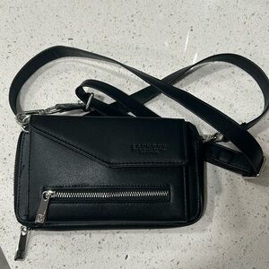 Laundry by S Segal cross body bag/pouch stylish small& holds a night of stuff.